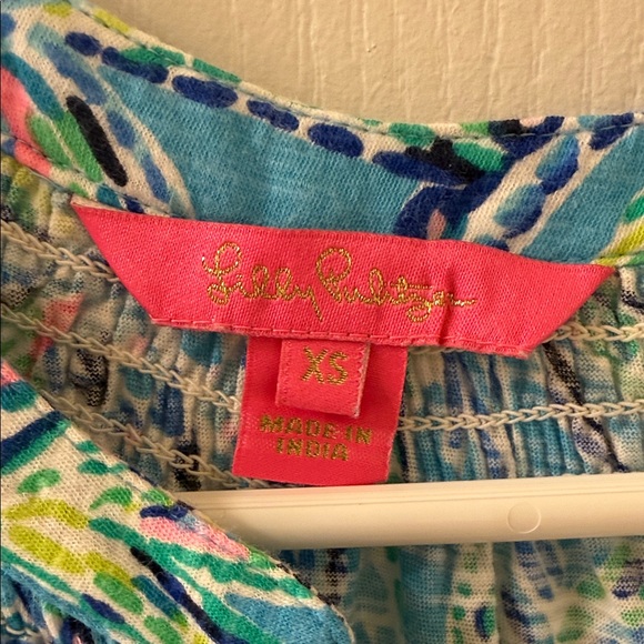 Lilly Pulitzer Vibrant Blue Tropical Print Blouse - Picture 2 of 4